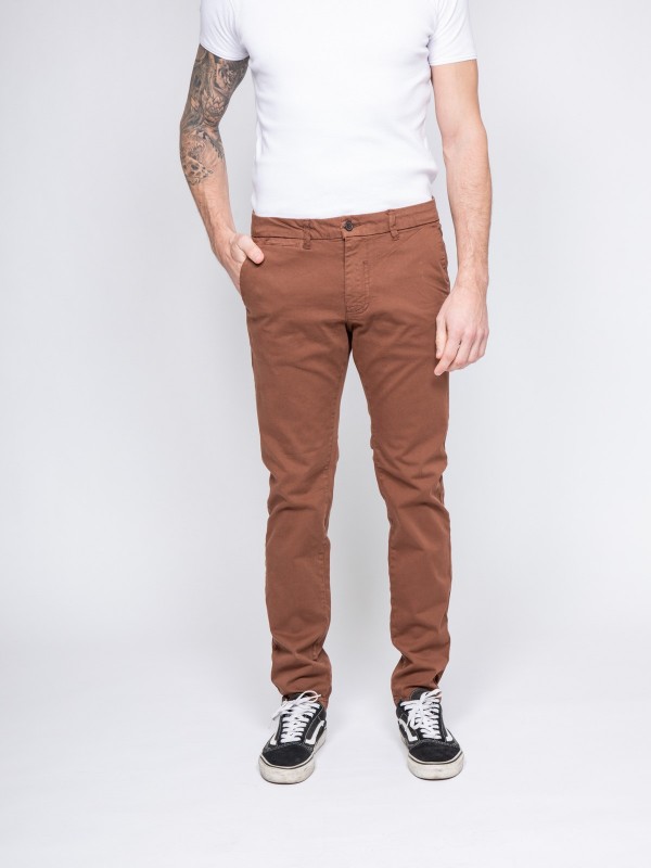 Pantalon chino coupe...