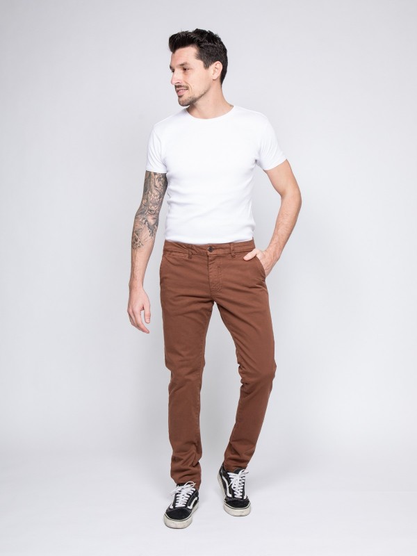 Pantalon chino coupe...