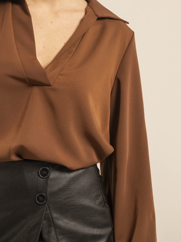 Blouse col V OLONIE - Camel