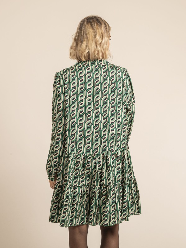 Robe courte à motifs...